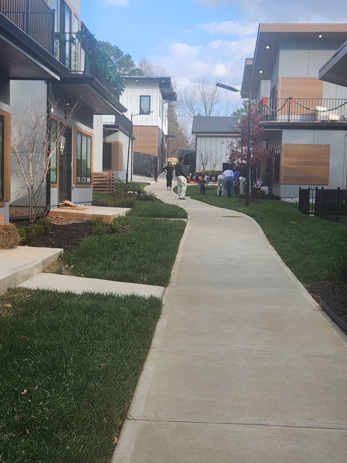 Techie Homes cottage-court community walkway